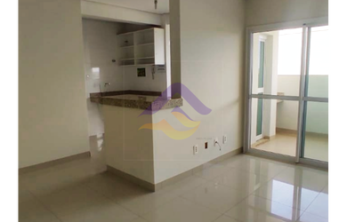 Imagem: O apartamento possui 90m² de Área Privada, Imóvel mobiliado