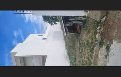 Imagem: O terreno possui Imóvel novo e Direto com o proprietário e