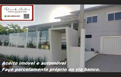 Imagem: A casa possui 3 Dormitórios, 2 Suítes, 1 Banheiro, Acomodam