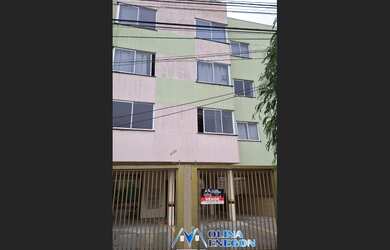 Imagem: O apartamento possui 3 Dormitórios, 1 Banheiro, 1 Vaga na garagem