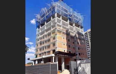 Imagem: O apartamento possui 2 Dormitórios, 1 Suíte, 2 Banheiros