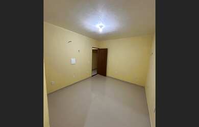 Imagem: O apartamento possui 1 Dormitório, 1 Banheiro, Acomodam 2 pessoas