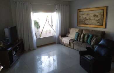 Imagem 7: Casa Alto Padrão. 253m² de Área Privada, 2 Vagas na garageme3 Dormitórios