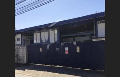 Imagem: O depósito possui 10 Dormitórios, 10 Suítes, 10 Banheiros