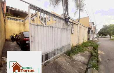 Imagem: O apartamento possui 2 Dormitórios, 1 Suíte, 2 Banheiros