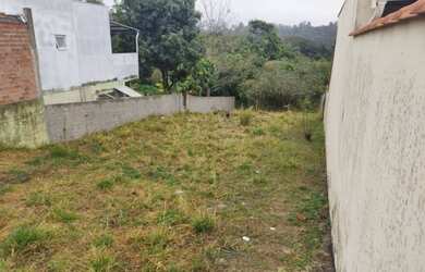 Imagem: O terreno possui 350m² de Área e está localizado em Jardim