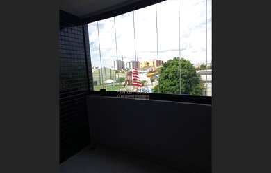 Imagem 1: Apartamento na Coroa do Meio, Varandas do Atlântico por R$ 380 mil