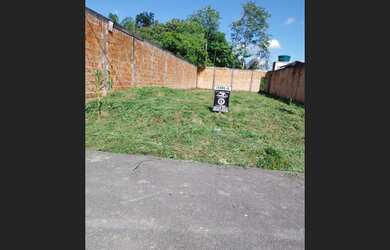 Imagem: O terreno possui 250m² de Área e está localizado em Manaus