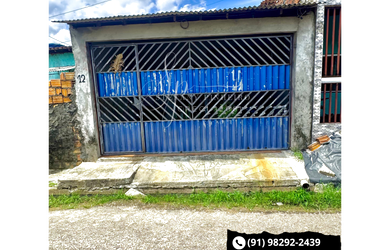 Imagem: A casa possui 2 Dormitórios, 1 Banheiro, 1 Vaga na garagem