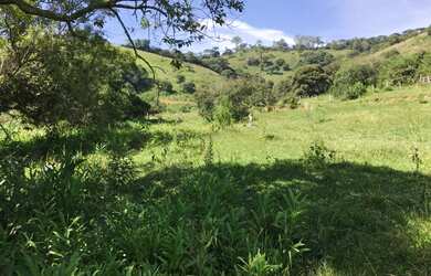 Imagem: O terreno possui 40.000m² de Área e está localizado em Camanducaia