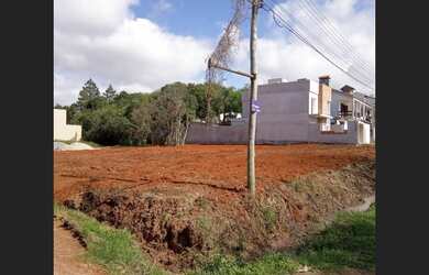 Imagem: O terreno e está localizado em Laranjal, Pelotas à venda por