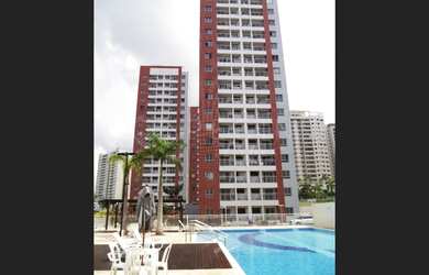 Imagem: O apartamento possui 1 Dormitório, 1 Suíte, 2 Banheiros, Acomodam