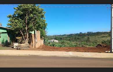Imagem: O terreno possui 476m² de Área e está localizado em Londrina