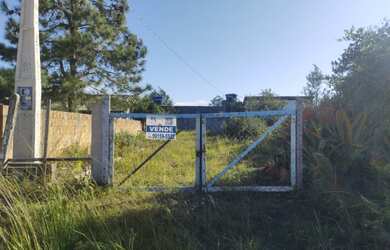 Imagem: O terreno possui 431m² de Área e está localizado em Pinheira