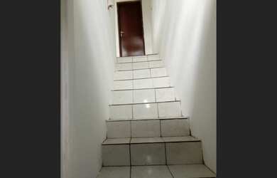 Imagem: A casa possui 3 Dormitórios, 1 Suíte, 2 Banheiros, Imóvel