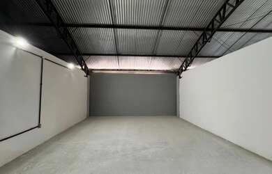 Imagem 4: alugo galpão, Mini Galpões para Locação no Papicu com Segurança