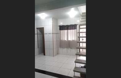 Imagem: A casa possui 1 Dormitório, 1 Banheiro, 66m² de Área, Imóvel