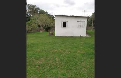 Imagem: A chácara possui 1000m² de Área e está localizado em Iguape