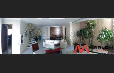 Imagem: A casa possui 3 Dormitórios, 3 Suítes, 4 Banheiros, 3 Vagas