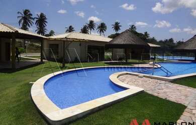 Imagem: O terreno possui 360m² de Área Privada e está localizado