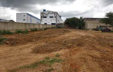 Imagem: O terreno possui 849m² de Área e está localizado em Centro