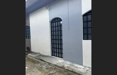 Imagem: O apartamento possui 1 Suíte, 1 Banheiro, Acomodam 2 pessoas