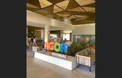 Imagem: O apartamento possui 2 Dormitórios, 1 Suíte, 2 Banheiros