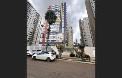 Imagem: O apartamento possui 3 Dormitórios, 1 Suíte, 2 Banheiros