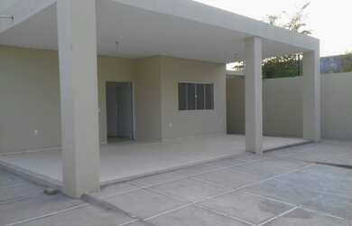 Imagem: A casa possui 360m² de Área, 140m² de Área Privada e está