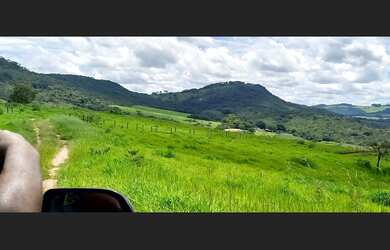 Imagem 7: Fazenda de 420 há em Oliveira