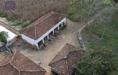 Imagem 13: Fazenda de 297 há em São Tiago MG