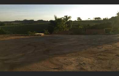 Imagem: O terreno possui 5.000-5.000m² de Área e está localizado