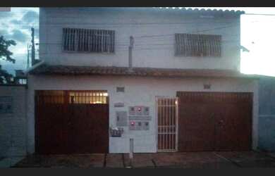 Imagem: O apartamento possui 15 Dormitórios, 10 Suítes, 14 Banheiros