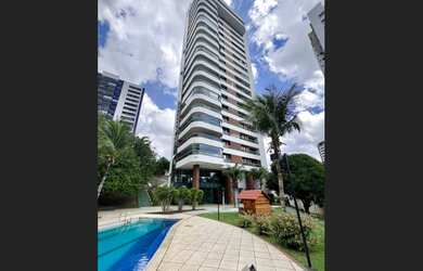 Imagem: O apartamento possui 260m² de Área, Imóvel mobiliado e está