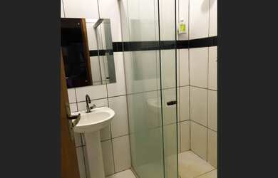 Imagem: A casa possui 3 Dormitórios, 1 Suíte, 2 Banheiros, 1 Vaga