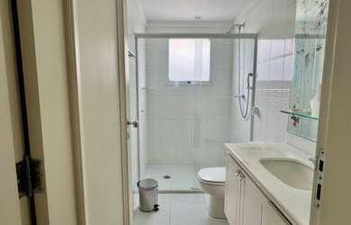 Imagem 4: Alugo quartos com suítes mobiliados e individuais em ótimo lugar em...