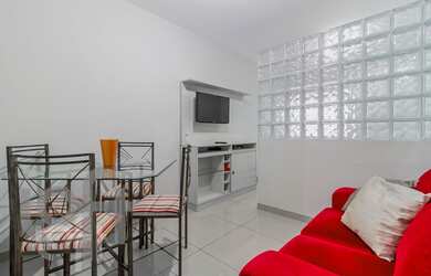 Imagem: O apartamento possui 1 Dormitório, 1 Banheiro e 28m² de Área