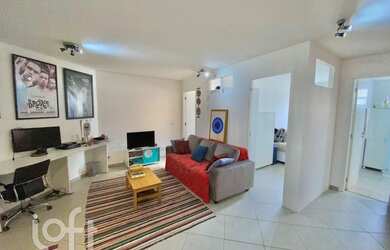 Imagem: O apartamento possui 2 Dormitórios, 1 Banheiro, 54m² de Área