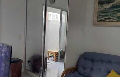 Imagem: O apartamento possui 1 Dormitório, 1 Suíte, 1 Banheiro, 1