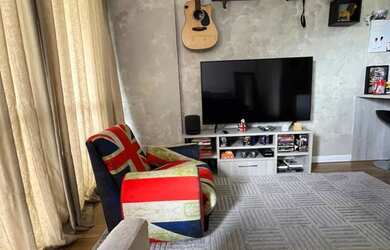 Imagem: O apartamento possui 1 Dormitório, 1 Banheiro, 1 Vaga na garagem