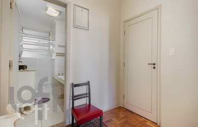 Imagem: O apartamento possui 2 Dormitórios, 2 Banheiros, 156m² de