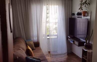 Imagem: O apartamento possui 3 Dormitórios, 1 Banheiro, 1 Vaga na garagem