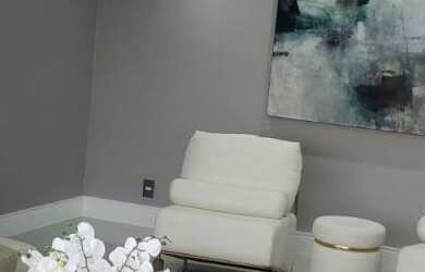 Imagem: O apartamento e possui 3 Dormitórios, 2 Suítes, 3 Banheiros