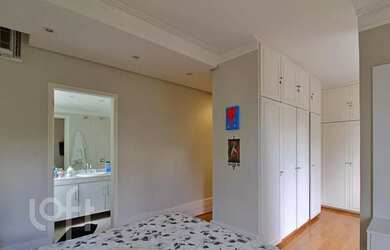 Imagem 12: Apartamento à venda em Morumbi com 190 m², 4 quartos, 3 suítes, 3 vagas