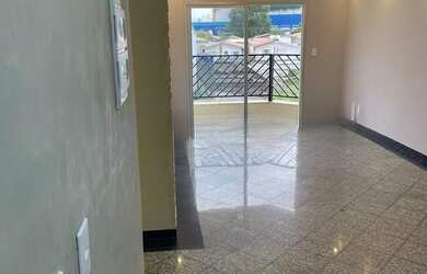 Imagem: O apartamento possui 3 Dormitórios, 1 Suíte, 2 Banheiros