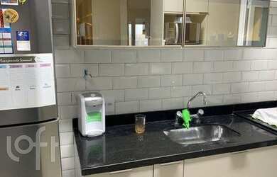 Imagem 2: Apartamento à venda em Lapa com 65 m², 2 quartos, 2 vagas