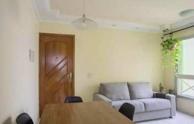 Imagem: O apartamento possui 2 Dormitórios, 1 Banheiro e 42m² de Área