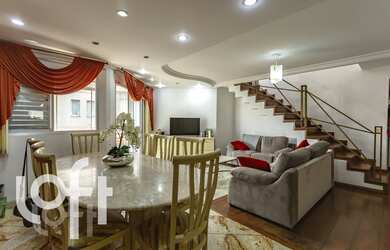 Imagem: O apartamento possui 3 Dormitórios, 1 Suíte, 4 Banheiros