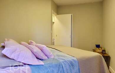 Imagem 9: Apartamento à venda em Saúde com 100 m², 3 quartos, 1 suíte, 2 vagas