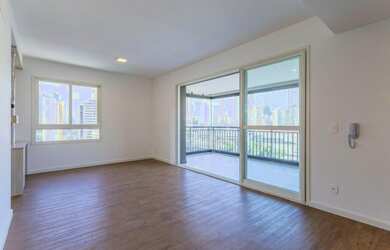 Imagem: O apartamento possui 1 Dormitório, 1 Suíte, 2 Banheiros e